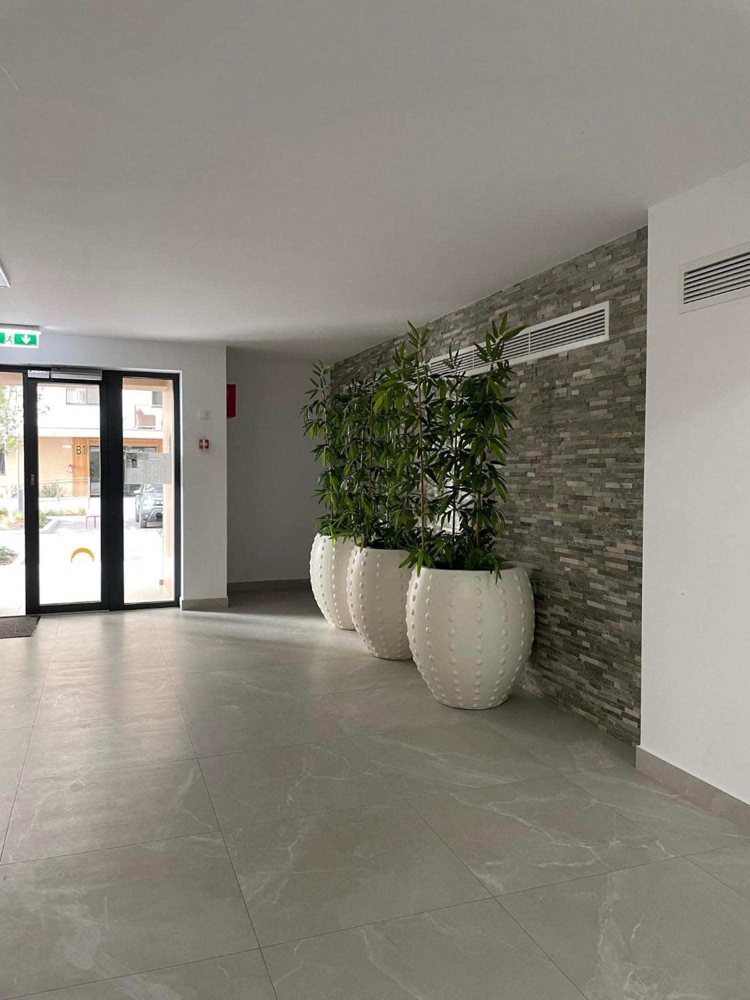 Metropolis Elegance Apartman Bukarest Kültér fotó