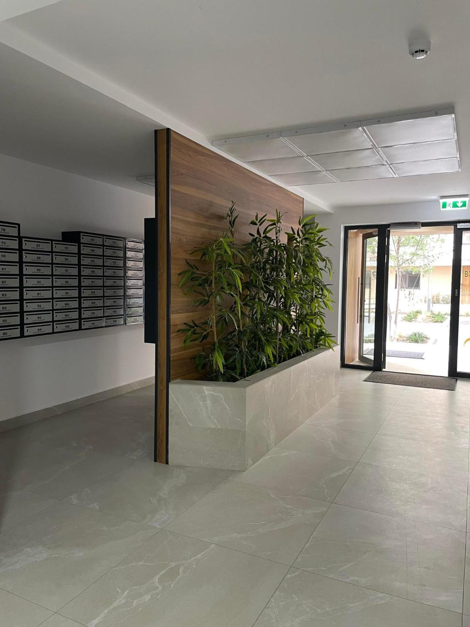 Metropolis Elegance Apartman Bukarest Kültér fotó
