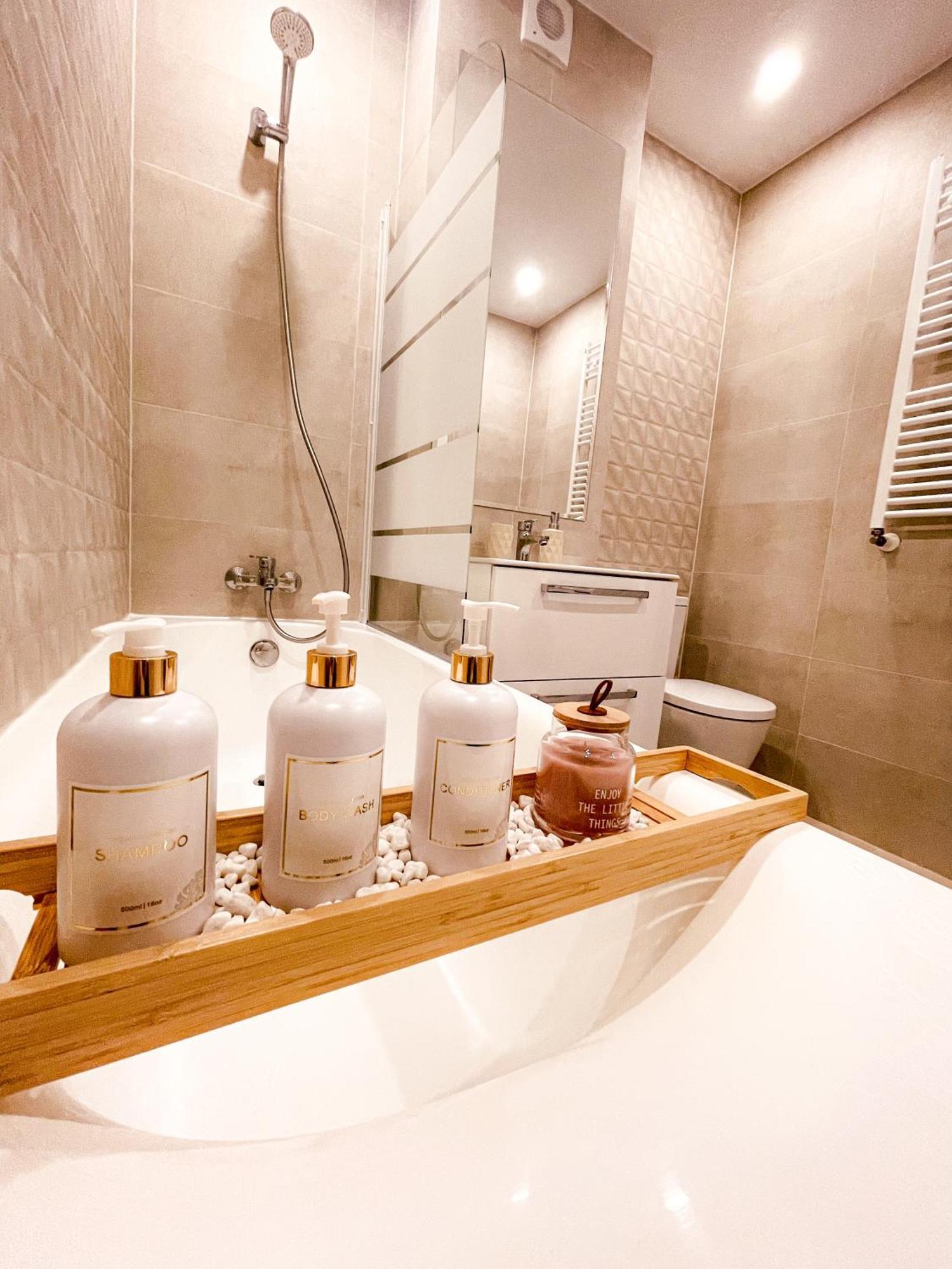Metropolis Elegance Apartman Bukarest Kültér fotó