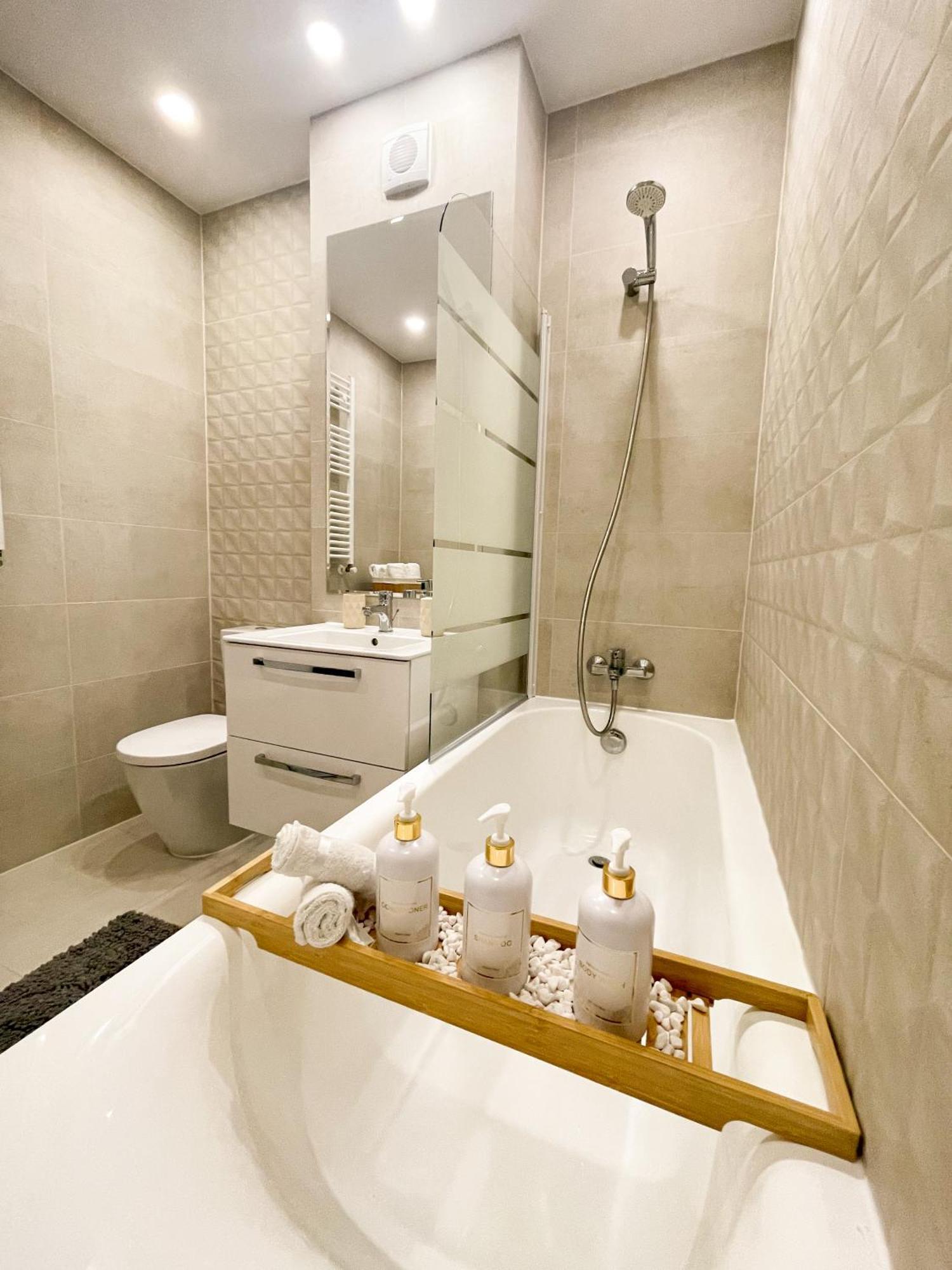 Metropolis Elegance Apartman Bukarest Kültér fotó